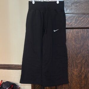 Nike Phoenix Wide Leg Joggers